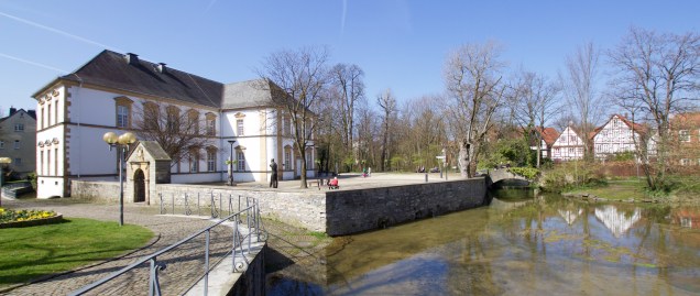 Overal in het domkwartier ontspringen bronnen, die samen het riviertje de Pader vormen.